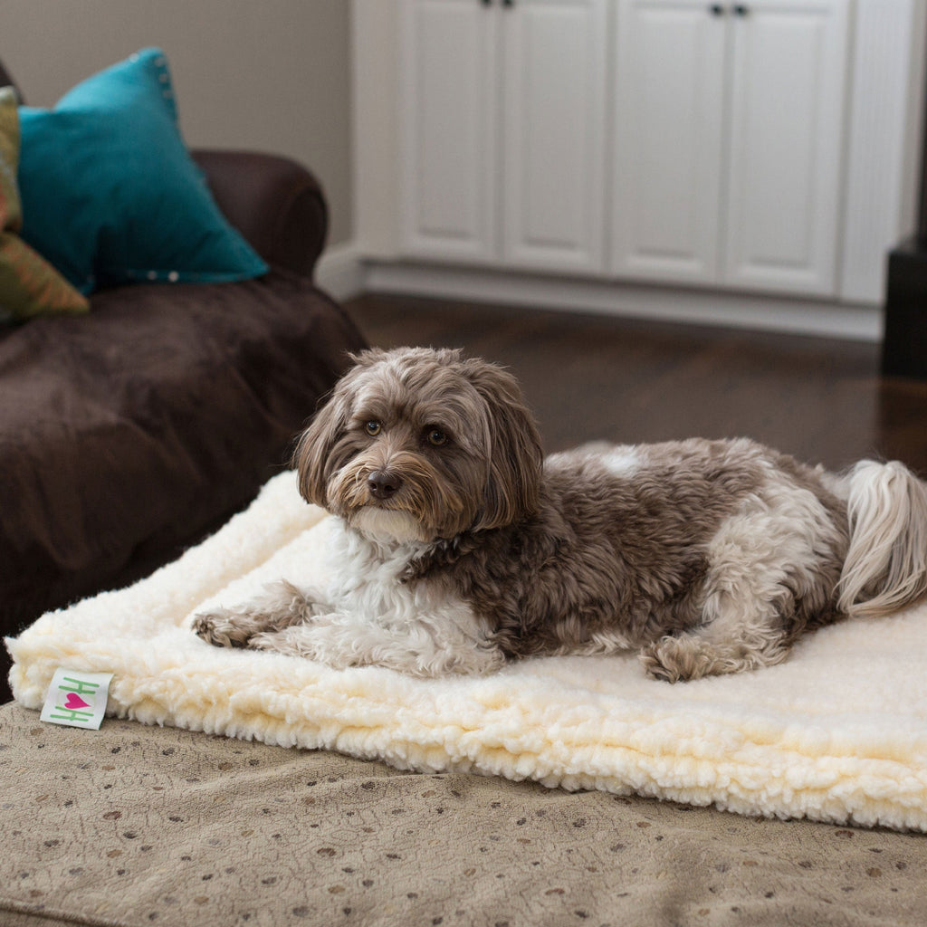 HuggleFleece Cat & Dog Bed Mat